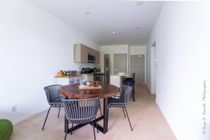 Private kitchen - Beautiful Small Three Bedroom (Jacó)