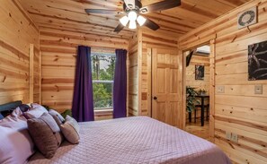 1 habitación, escritorio, tabla de planchar con plancha y wifi gratis