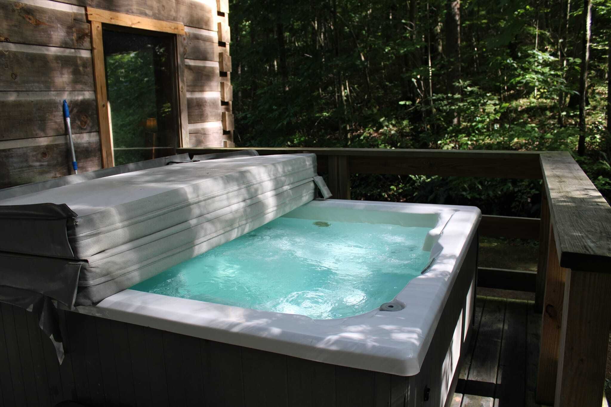 Bain à remous extérieur