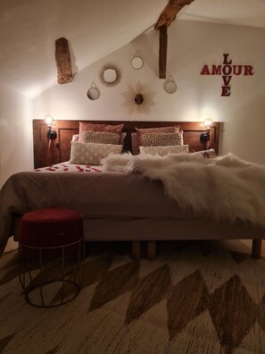 1 chambre, Wi-Fi gratuit, draps fournis