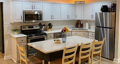 Woodson Bend Resort~Lake Cumberland 27-1 Life Way 3BR, 3BA Condo