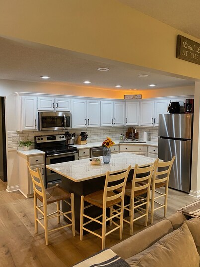 Woodson Bend Resort~Lake Cumberland 27-1 Life Way 3BR, 3BA Condo