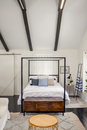 1 bedroom, desk, iron/ironing board, travel cot
