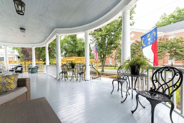 Façana frontal de l'allotjament