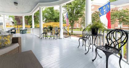 The Edenton Collection-Captain's Quarters Inn