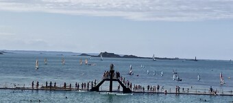 Maison 6 personnes avec lac entre le Mont St Michel, St Malo, Cancale, Rennes.