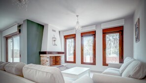 Uklassifisert bilde, 3 av 35, knapp