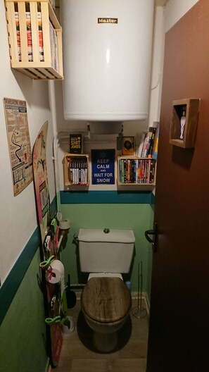 Badewanne, Toilettenpapier