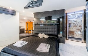 1 bedroom, iron/ironing board, travel crib, free WiFi