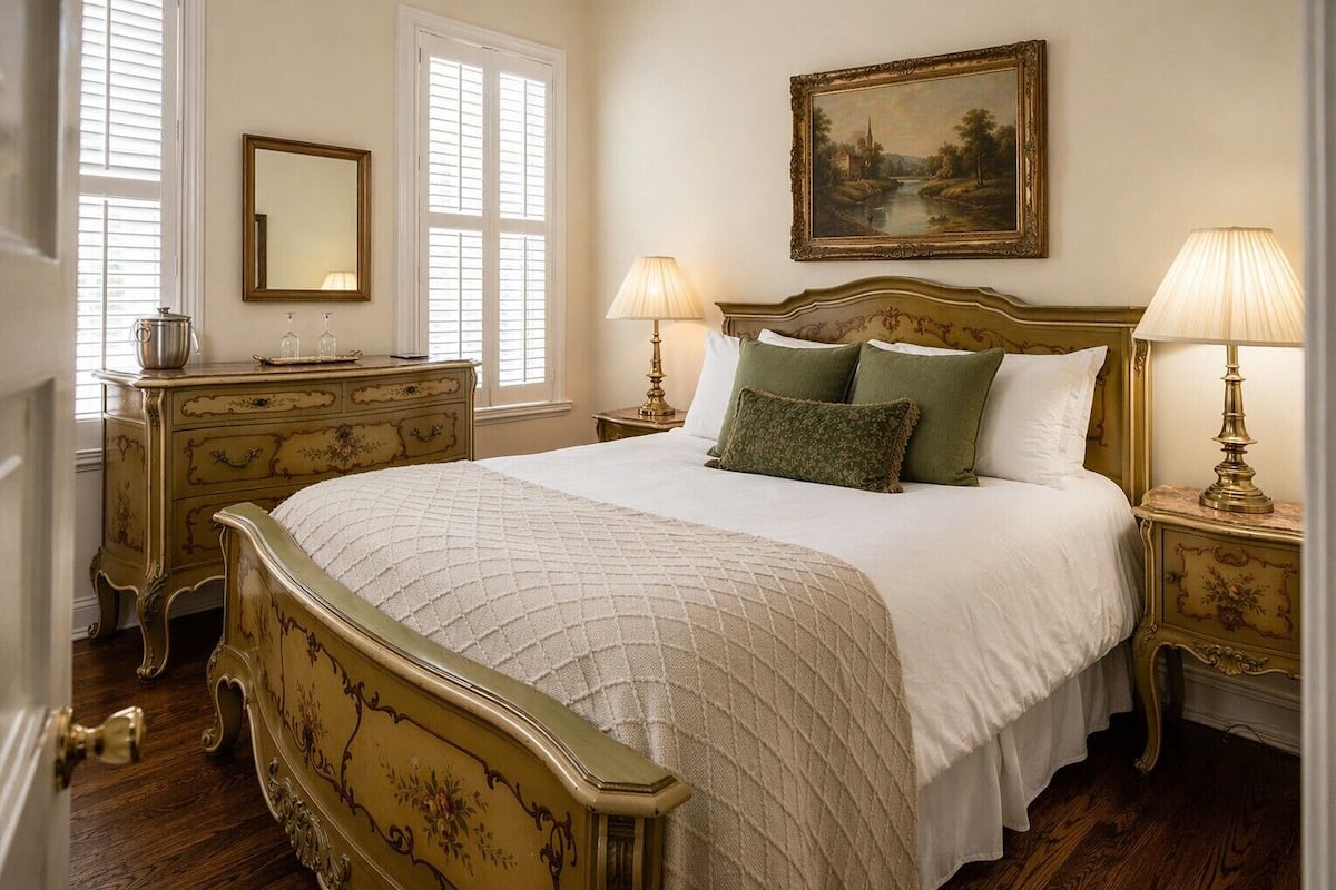Room, 1 Queen Bed, Ensuite, Ground Floor
