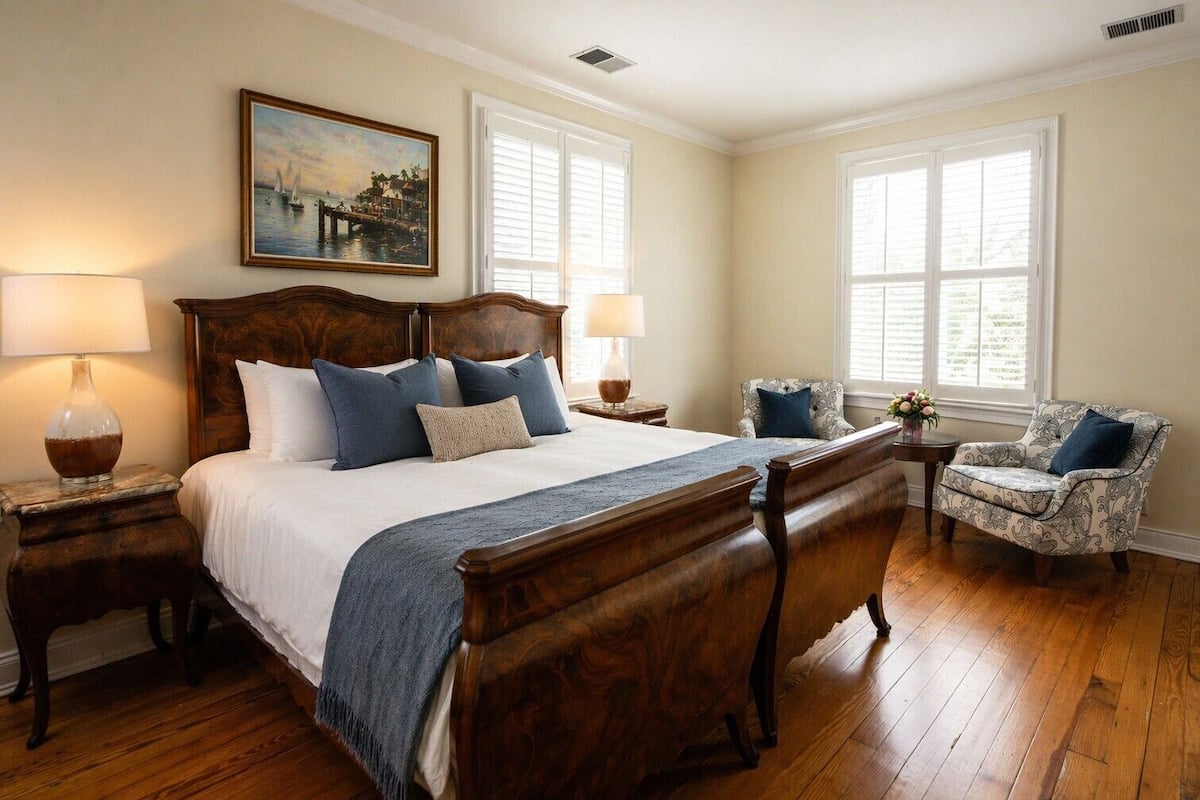 Room, 1 King Bed, Ensuite