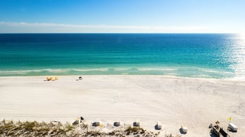 Plage à proximité, serviettes de plage