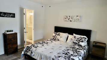 4 bedrooms, WiFi, wheelchair access