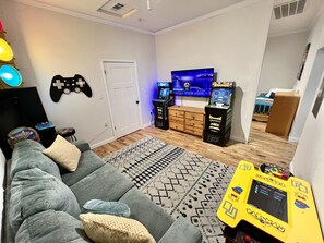 Smart-TV, peis og videospill