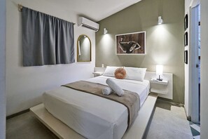 3 chambres, fer et planche à repasser, Wi-Fi, draps fournis