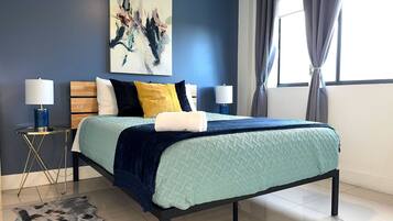 2 bedrooms, iron/ironing board, free WiFi