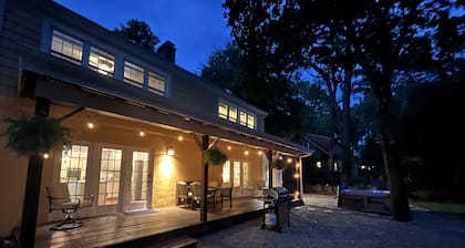 Historic Home w/hot tub, steps from everything!