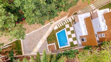 Alberca al aire libre