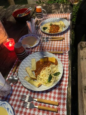 Outdoor dining