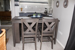 Dining - Newly Renovated Ocean View Condo - With Beach Access (Ocho Rios)