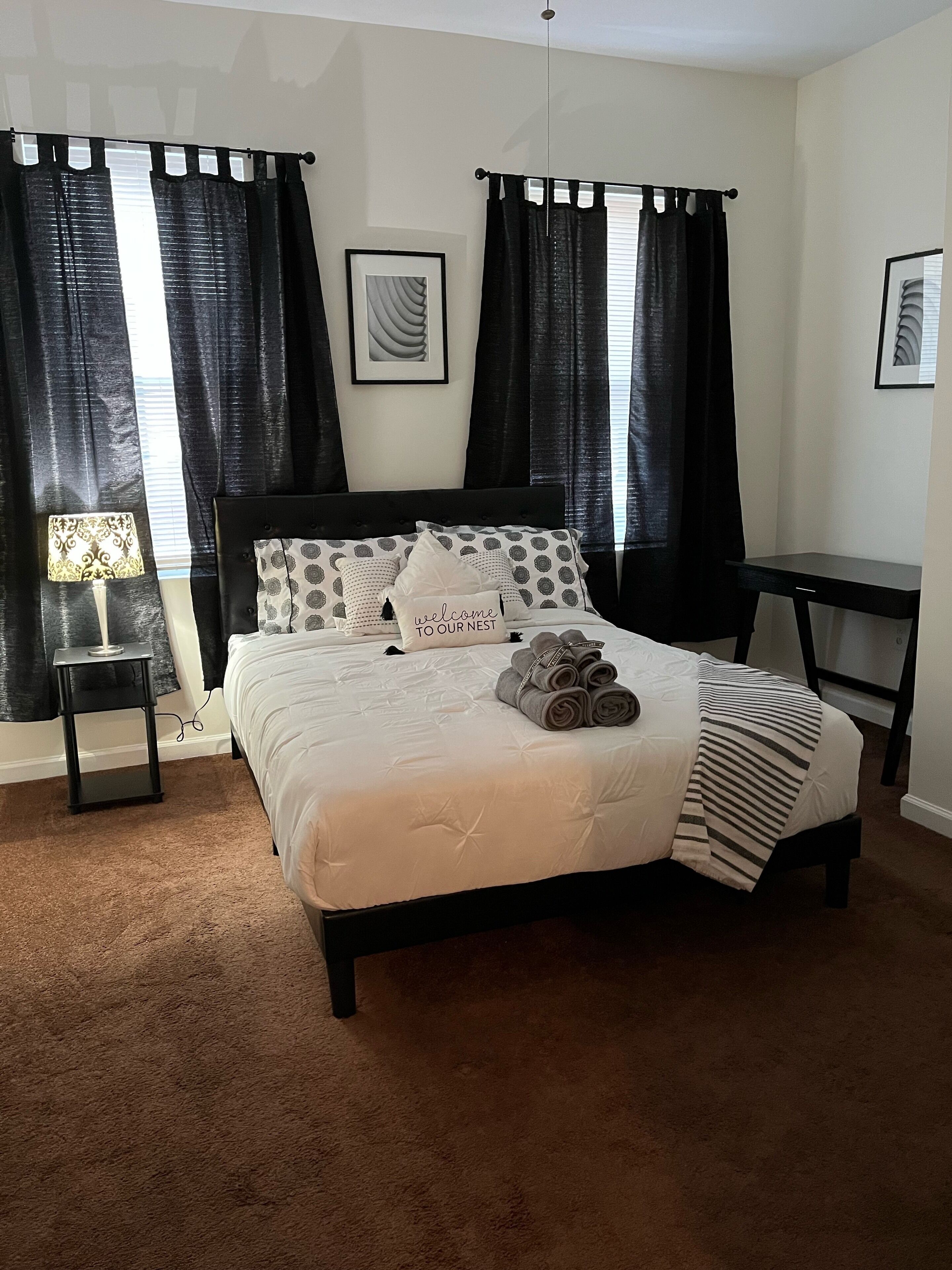 2 bedrooms, desk, iron/ironing board, free WiFi