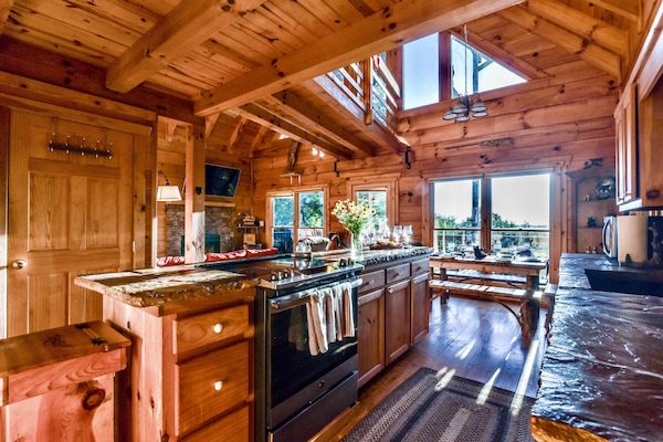 KĂŒhlschrank, Mikrowelle, Ofen, Herdplatte