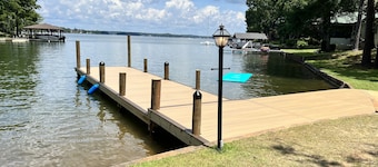 Auburn - Great view and screened in porch - Lake Martin family gatherings