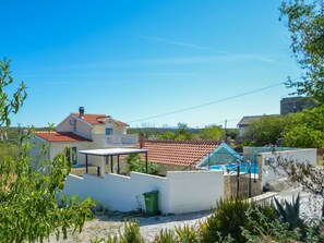 Exterior - Beautiful  villa for 5 guests with A/C, WIFI, private pool, TV and terrace (Vodice)