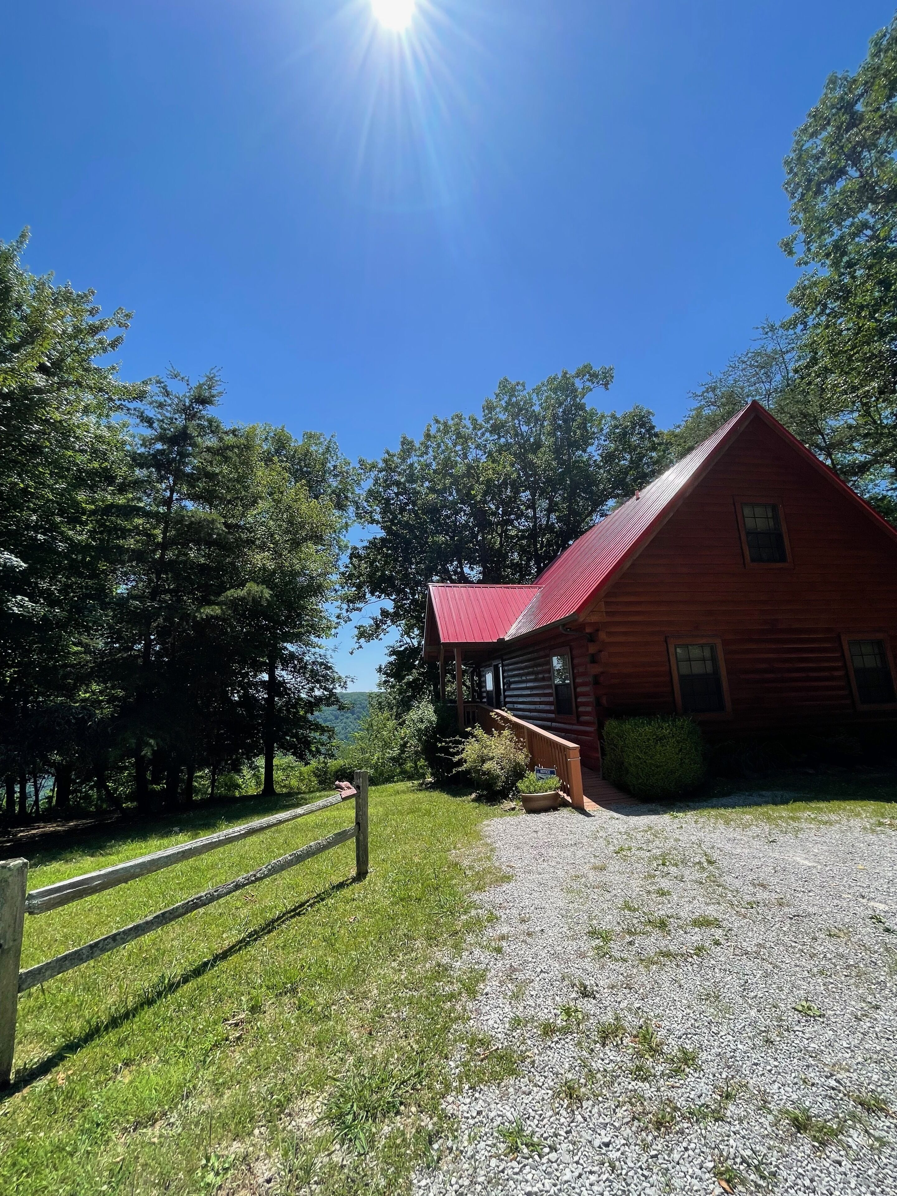 In The Pines -Bluff View in Monteagle!