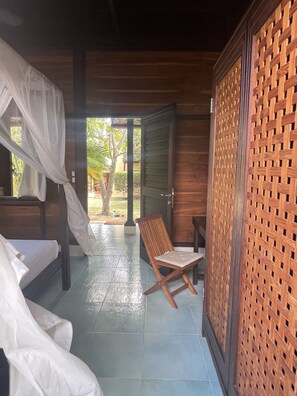 1 bedroom, WiFi - 1 Bedroom Bali style studio suite on lush property in English Harbour! 
#7 (English Harbour)