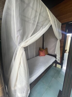 1 bedroom, WiFi - 1 Bedroom Bali style studio suite on lush property in English Harbour! 
#7 (English Harbour)