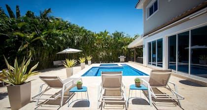 Luxury Villa Elena, Metro Country Club, Juan dolio 16 pers.