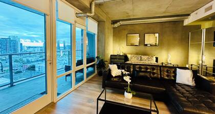 "5% Special Rate Discount" High-Rise Lovely & Spacious Condo - Family Friendly