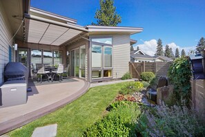 House, 3 Bedrooms | Outdoor dining