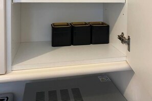 Unclassified image, 2 of 16, button