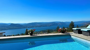 Piscine extérieure, piscine chauffée