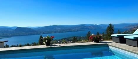 Piscine extérieure, piscine chauffée