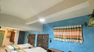 Suite estudio junior | Minibar, wifi y ropa de cama