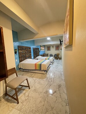 Junior Studio Suite | Minibar, WiFi, bed sheets - Suites Cardón (Oaxaca)