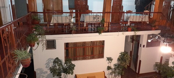 Bao gồm bữa sáng kiểu Âu hàng ngày 