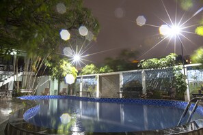 Outdoor pool - Vientiane Garden Villa Hotel (Vientiane)