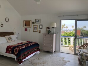 4 Schlafzimmer, Schreibtisch, kostenloses WLAN, Bettwäsche