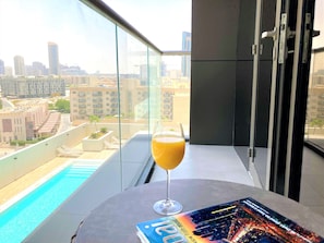 Balcony - Wonderful Living in Park View JVC Dubai (Dubai)