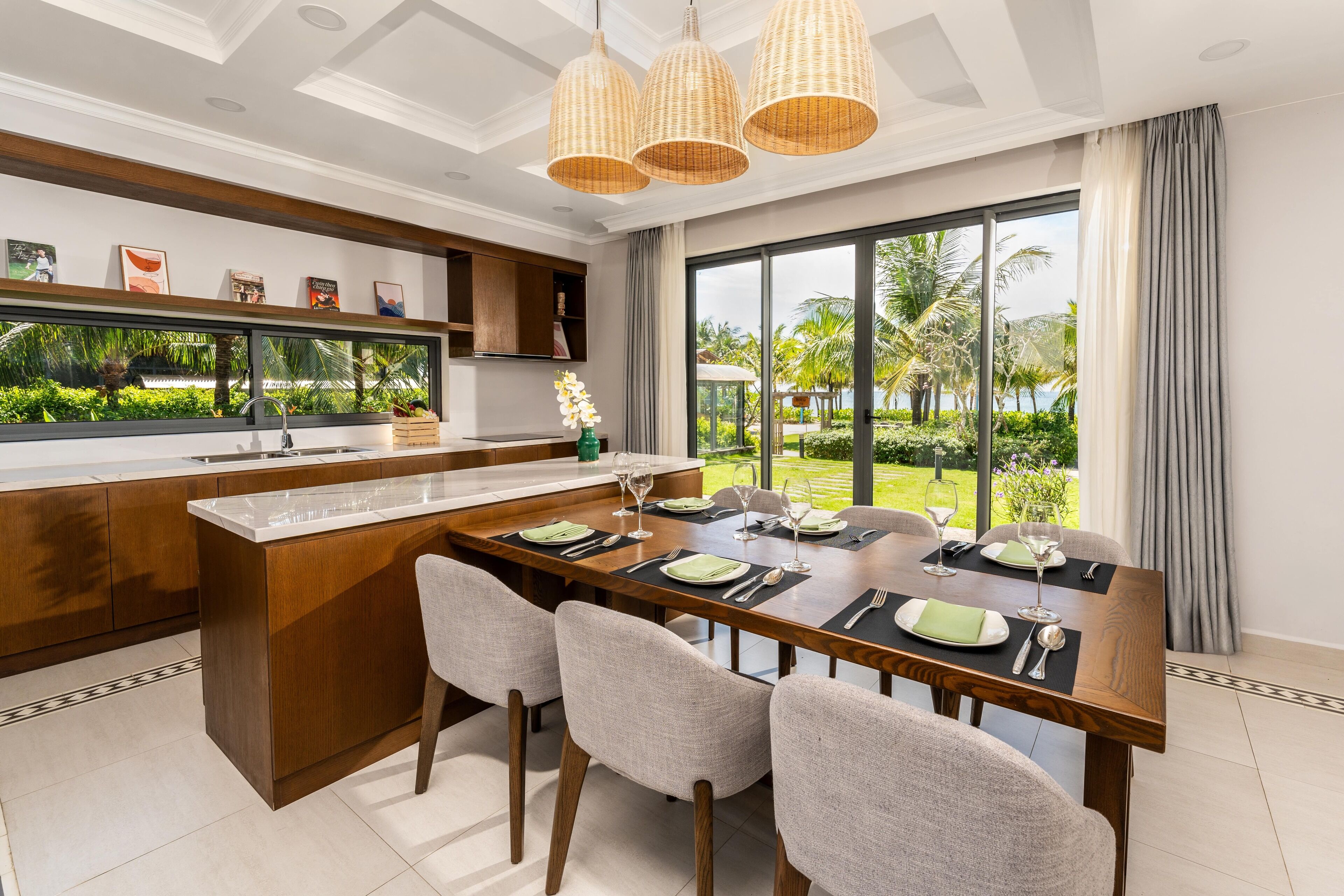 3 Bedroom Beachfront Villa with Private Pool | Premium bedding, memory foam beds, in-room safe, desk