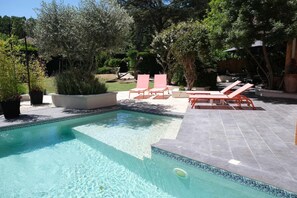 Pool - Vacation rental CAUMONT SUR DURANCE LS6-409. (Caumont sur Durance)