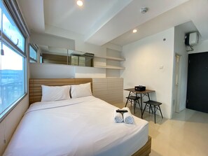 Wifi gratis y ropa de cama