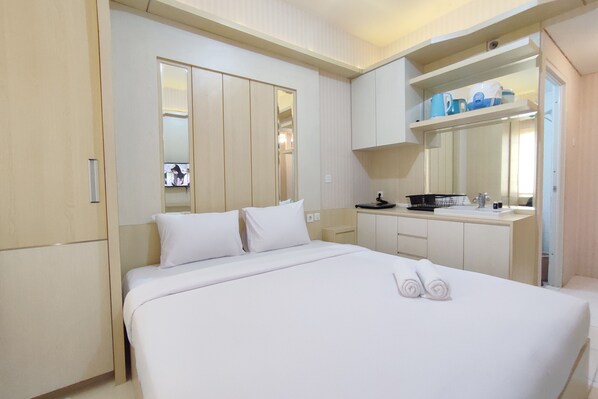 Studio - Comfort Studio At Candiland Apartment (Semarang)