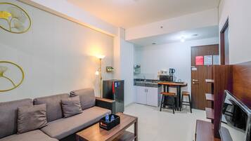 Apartment, 2 Bedrooms | Free WiFi