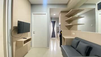 Apartment | Wohnbereich | Fernseher