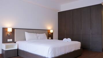 Apartment, 3 Bedrooms | Free WiFi